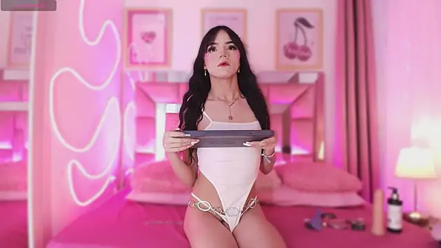 Snapshot of Nefera_Noxx chatting on 21, 11, 2025 Nefera Noxx online show from 21, 11, 2025