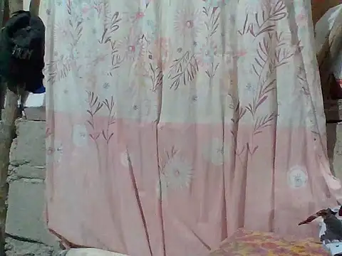 Snapshot of Hot_Lina31 chatting on 15, 2, 2026 Hot Lina31 online show from 15, 2, 2026