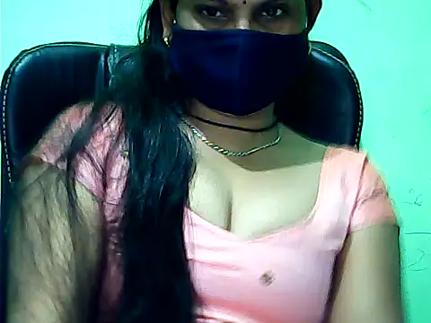 Snapshot of Rashmi_011 chatting on 20, 2, 2026 Rashmi 011 online show from 20, 2, 2026