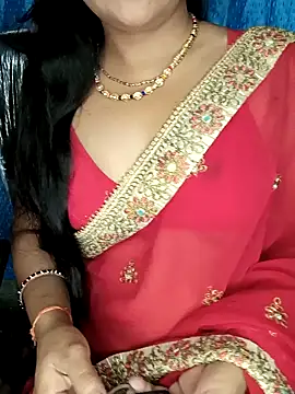 Snapshot of Rashmi_011 chatting on 28, 3, 2026 Rashmi 011 online show from 28, 3, 2026