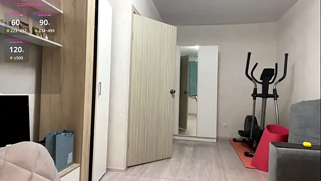 Snapshot of Mary_cherybaby chatting on 23, 11, 2025 Mary cherybaby online show from 23, 11, 2025