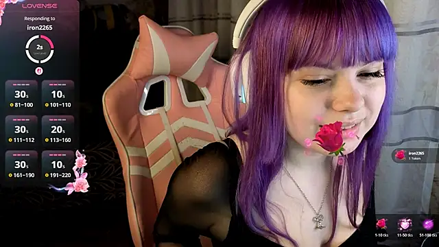 KristiBloom online show from 13, 4, 2026