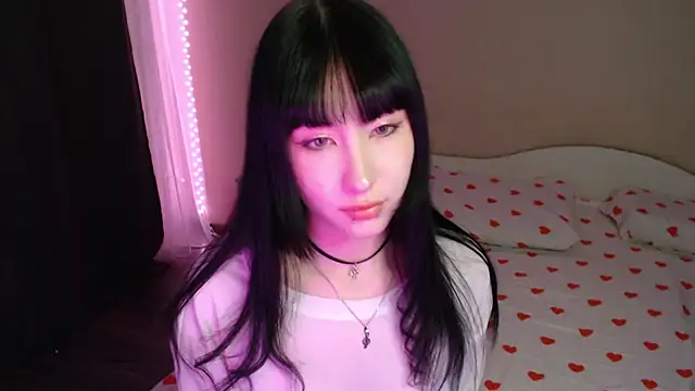 NaemiiBlush online show from 12, 11, 2025