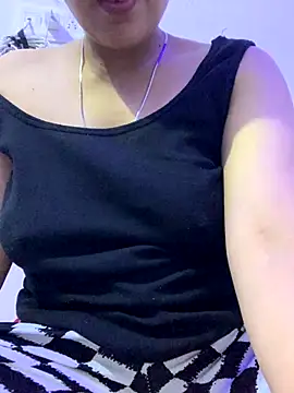 bindiyarani01 online show from 9, 11, 2025