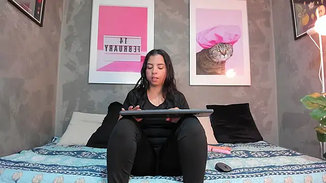 MiaNyxara dh online show from 27, 10, 2025