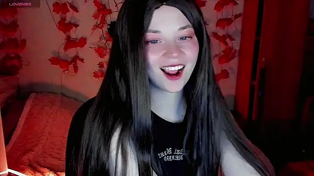 HoneyDazzle online show from 9, 10, 2025