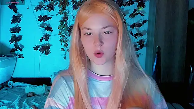 HoneyDazzle online show from 22, 10, 2025