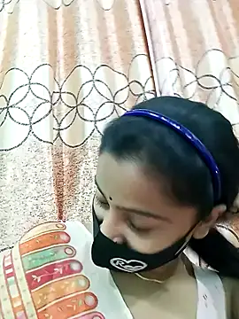 daisy-03 online show from 10, 11, 2025