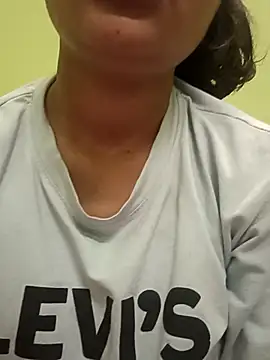 Snapshot of Beautiful_Eye chatting on 2, 2, 2026 Beautiful Eye online show from 2, 2, 2026