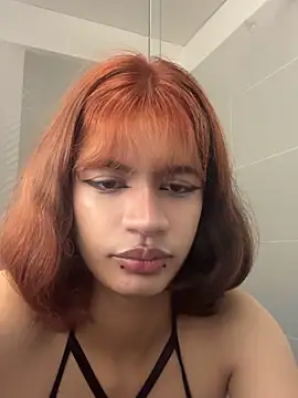 Snapshot of sukulaurens chatting on 27, 10, 2025 sukulaurens online show from 27, 10, 2025