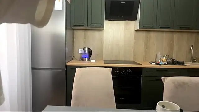 SunnySprinkle online show from 9, 10, 2025