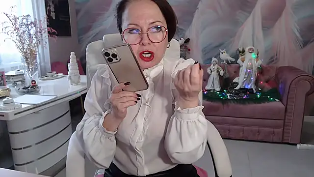 Arisa5000 online show from 6, 1, 2025