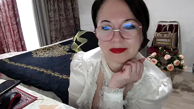 Snapshot of Arisa5000 chatting on 5, 5, 2026 Arisa5000 online show from 5, 5, 2026
