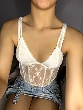 christalles online show from 22, 11, 2025