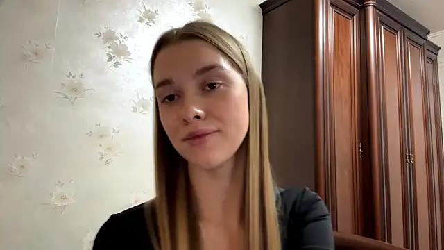 dreams kitty online show from 6, 10, 2025