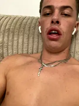 Snapshot of Bigflex1738 chatting on 31, 10, 2025 Bigflex1738 online show from 31, 10, 2025