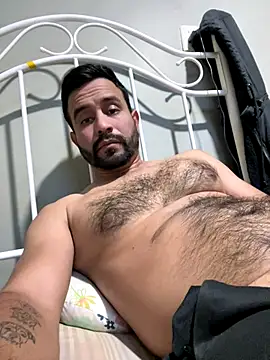 Snapshot of xavimzt chatting on 6, 10, 2025 xavimzt online show from 6, 10, 2025