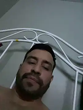 Snapshot of xavimzt chatting on 9, 10, 2025 xavimzt online show from 9, 10, 2025