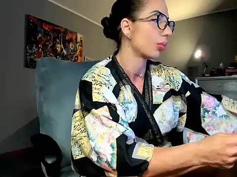 Snapshot of Alesyamuscledoll@xh chatting on 2, 2, 2026 Alesyamuscledollxh online show from 2, 2, 2026