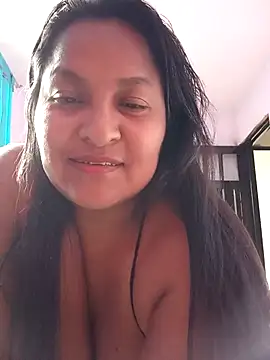 lucia00xx online show from 2, 2, 2026