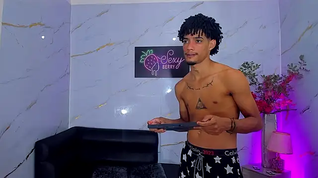 Snapshot of Justin_rain chatting on 19, 10, 2025 Justin rain online show from 19, 10, 2025