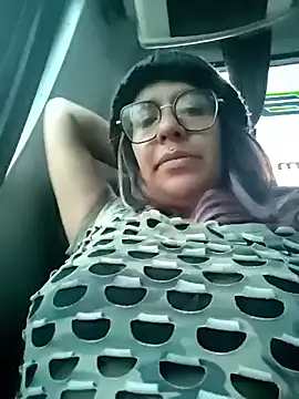 Abby 2-1 online show from 21, 11, 2025