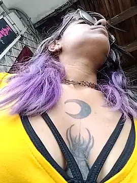 Abby 2-1 online show from 2, 12, 2025