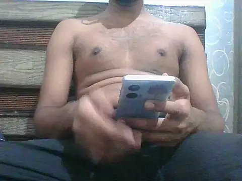 Snapshot of fueyyvvirub chatting on 6, 6, 2026 fueyyvvirub online show from 6, 6, 2026