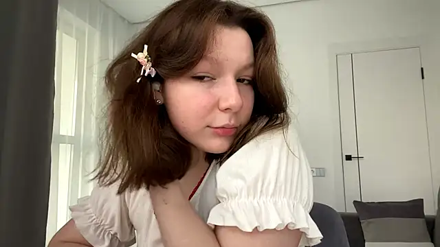 Snapshot of TamekiaSamii chatting on 6, 11, 2025 TamekiaSamii online show from 6, 11, 2025