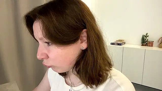 Snapshot of TamekiaSamii chatting on 17, 11, 2025 TamekiaSamii online show from 17, 11, 2025