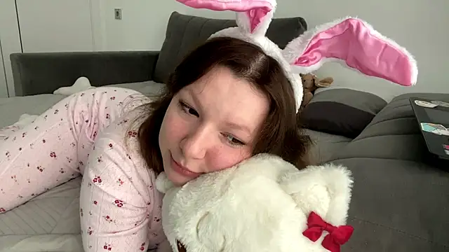 Snapshot of TamekiaSamii chatting on 21, 11, 2025 TamekiaSamii online show from 21, 11, 2025