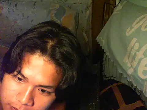 Snapshot of Fairytail16 chatting on 18, 10, 2025 Fairytail16 online show from 18, 10, 2025