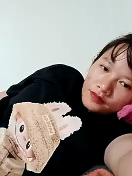 TrangNemo online show from 9, 10, 2025