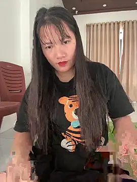 TrangNemo online show from 21, 12, 2025