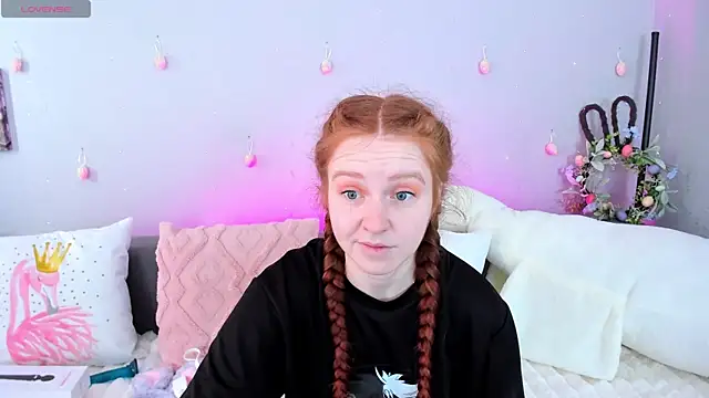 Evarey  online show from 5, 4, 2026