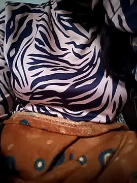 lovely simran online show from 12, 11, 2025