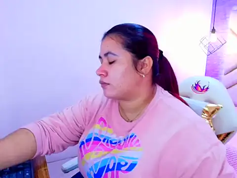 Snapshot of Addyy_02 chatting on 12, 10, 2025 Addyy 02 online show from 12, 10, 2025