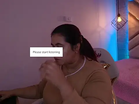 Snapshot of Addyy_02 chatting on 18, 10, 2025 Addyy 02 online show from 18, 10, 2025