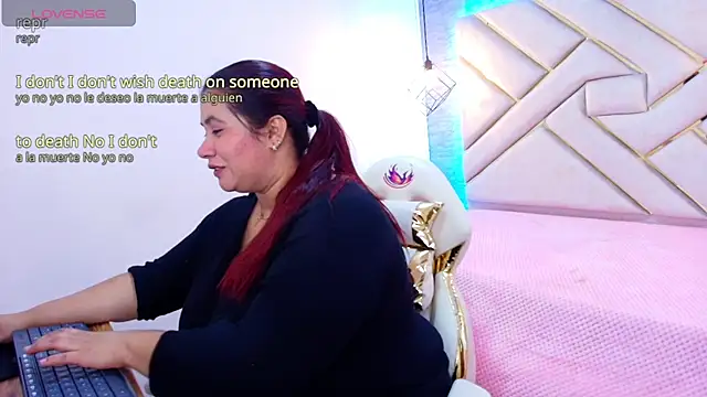 Snapshot of Addyy_02 chatting on 21, 10, 2025 Addyy 02 online show from 21, 10, 2025