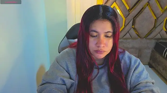 Snapshot of Addyy_02 chatting on 23, 11, 2025 Addyy 02 online show from 23, 11, 2025