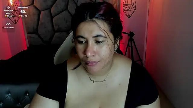 Addyy 02 online show from 25, 5, 2026