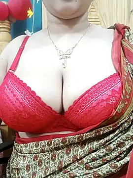 Snapshot of Beauty_Queen_Soniya chatting on 8, 3, 2026 Beauty Queen Soniya online show from 8, 3, 2026