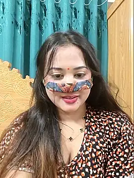 Beauty Queen Soniya online show from 15, 5, 2026