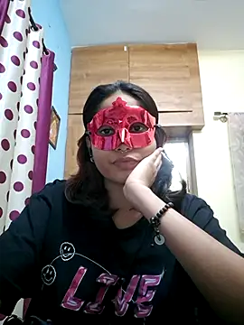 Ishaa Sharmaa online show from 4, 11, 2025