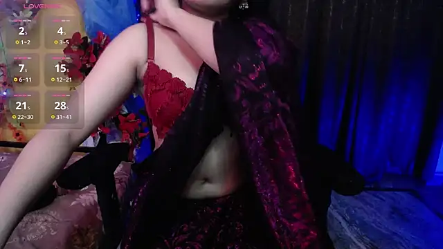 Hot Hazel online show from 14, 5, 2026