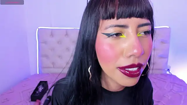 Nina fox 0691 online show from 7, 1, 2026