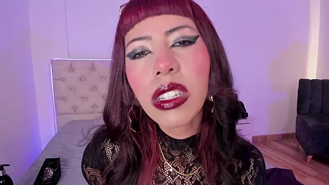 Nina fox 0691 online show from 21, 3, 2026