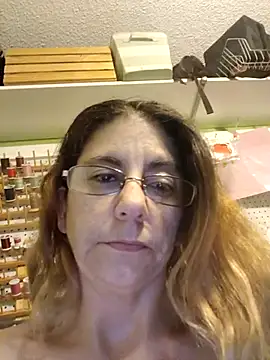 Snapshot of 1988beth chatting on 10, 10, 2025 1988beth online show from 10, 10, 2025