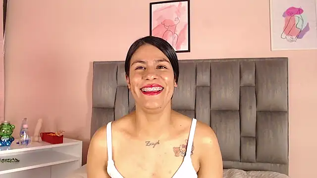 Ailyyn02 online show from 6, 10, 2025