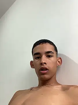 Snapshot of Paulosex12 chatting on 5, 6, 2026 Paulosex12 online show from 5, 6, 2026